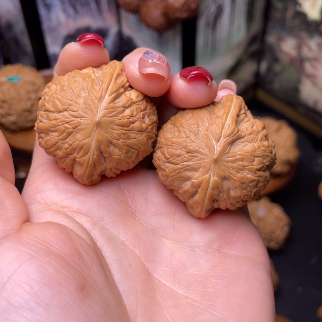 文玩核桃把件39全品铁锤