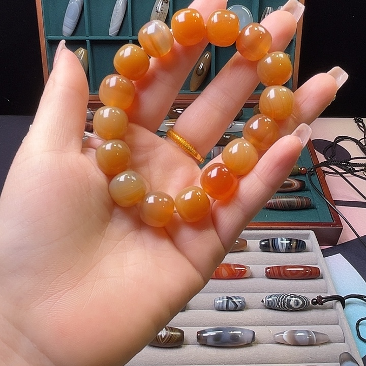 玛瑙/玉髓未镶嵌颈饰