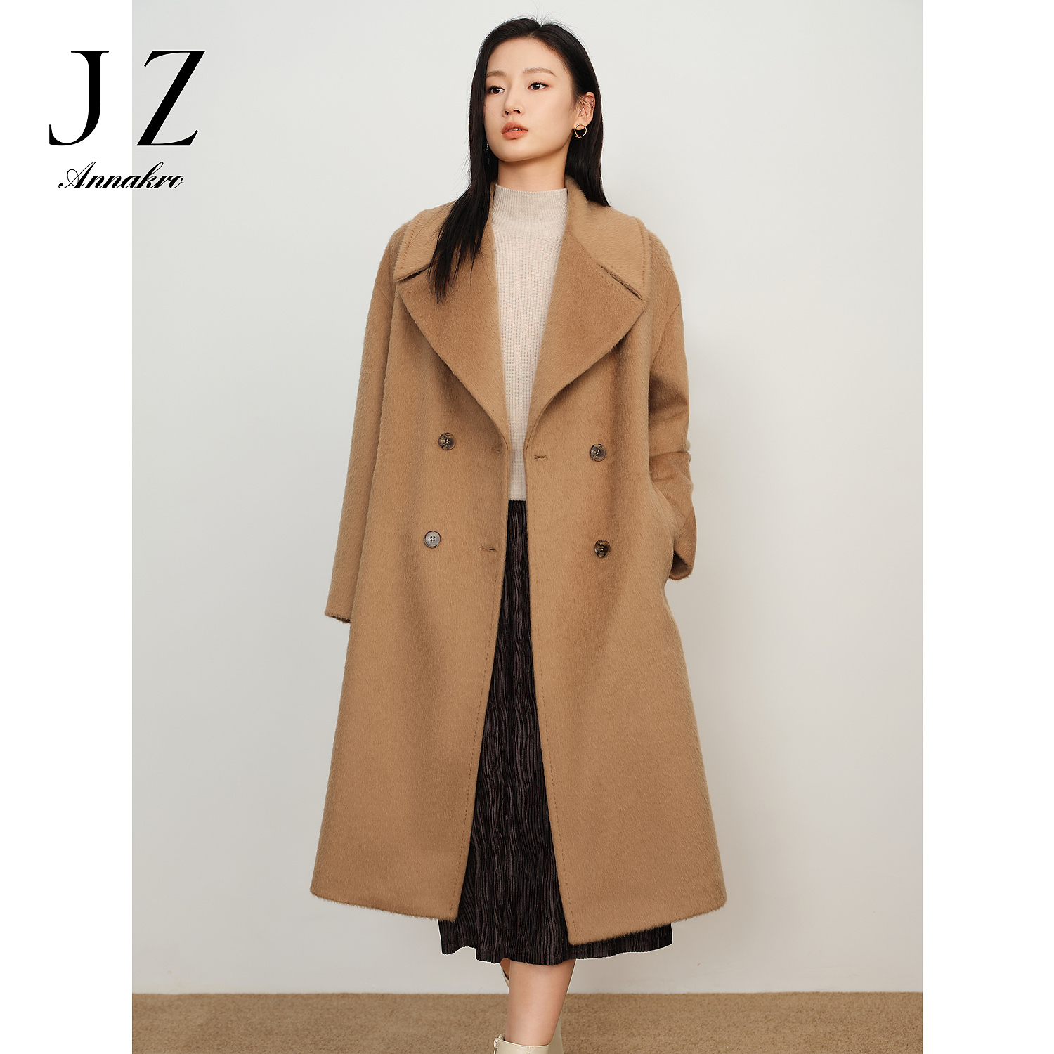【丽公主专属】玖姿·安娜蔻JTDD72136双排扣落肩热力感羊毛长大衣女