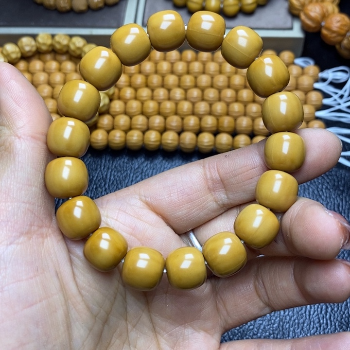 猴头核桃手串猴头草