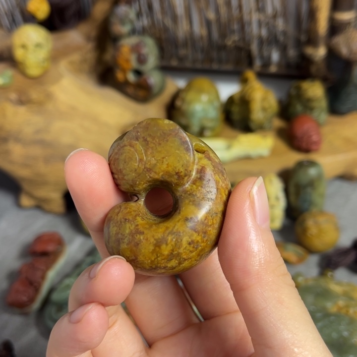 岫岩河磨玉（透闪石质玉）未镶嵌挂件