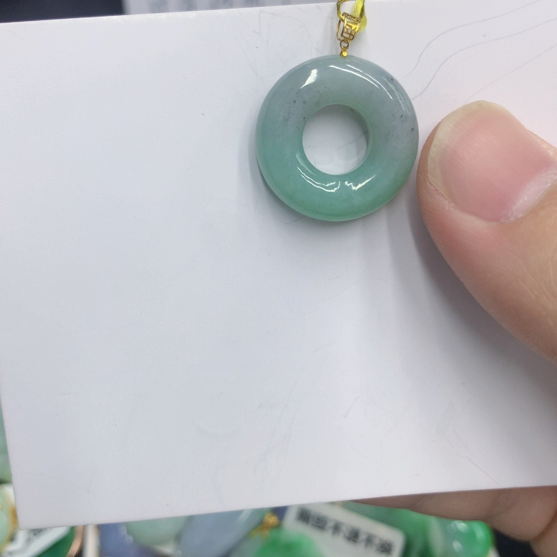 翡翠颈饰未镶嵌1111111111