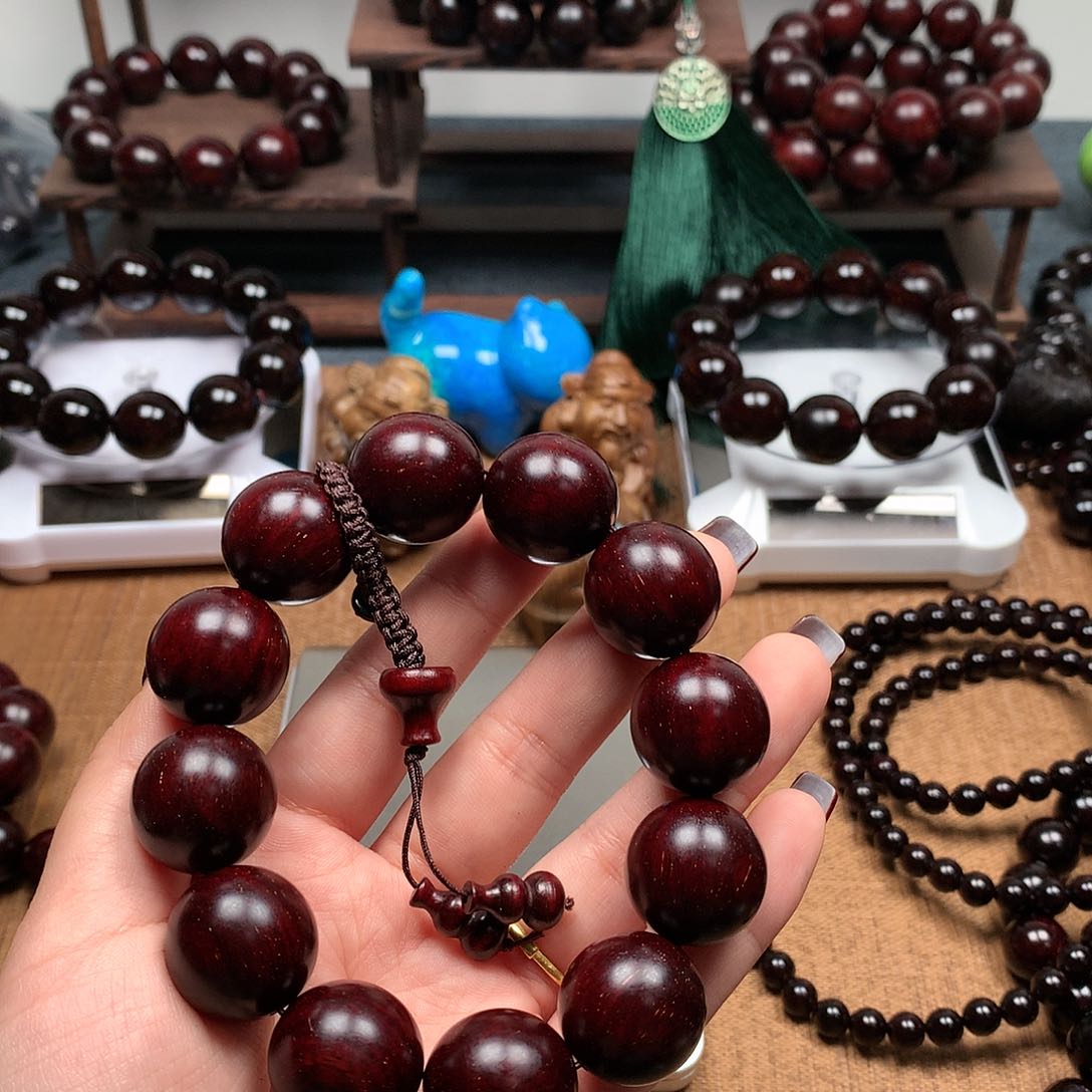 檀香紫檀（小叶紫檀）a****z2.0满星