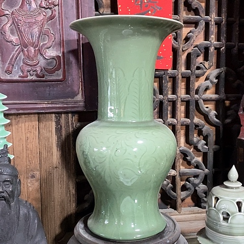 瓶龙泉青瓷龙泉青瓷