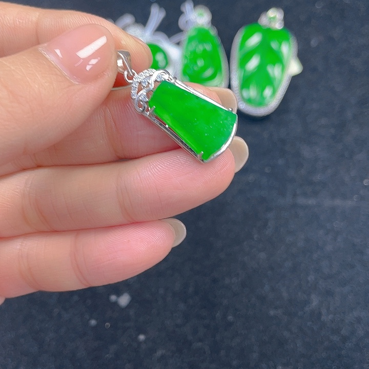 翡翠吊坠(不含链)银S925镶嵌