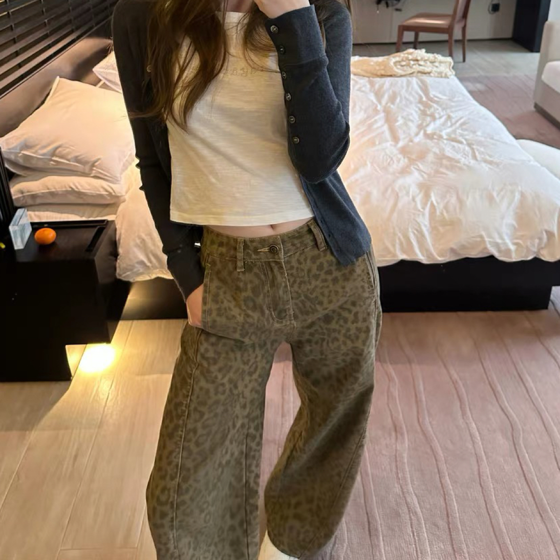 韩国拆包嘻时髦精超好驾驭灰调豹纹牛仔裤高腰显瘦休闲直筒裤