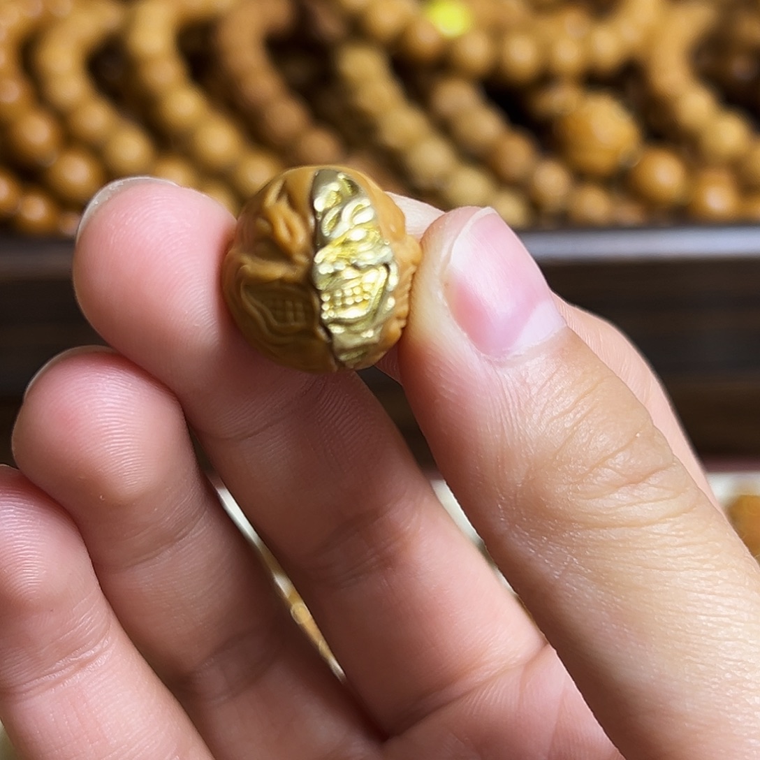 吊坠猴头核桃镶嵌单颗全品面具撕裂恶僧