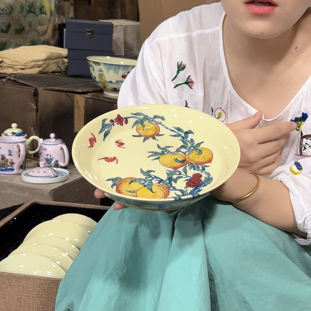 摆件//////景德镇陶瓷瓷器。黄。