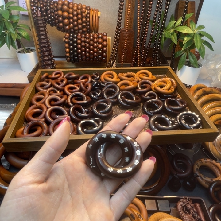 木枣木玉华2.5圈单面镶银