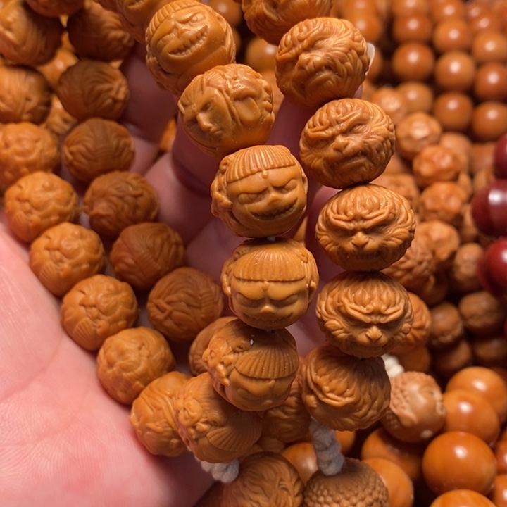 【闪购商品】猴头核桃手串弹**痕哪吒