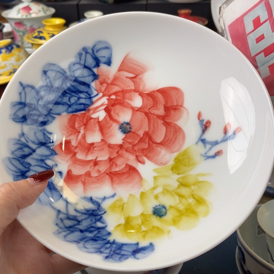 陶瓷艺术家们快来加入一下吧。陶瓷