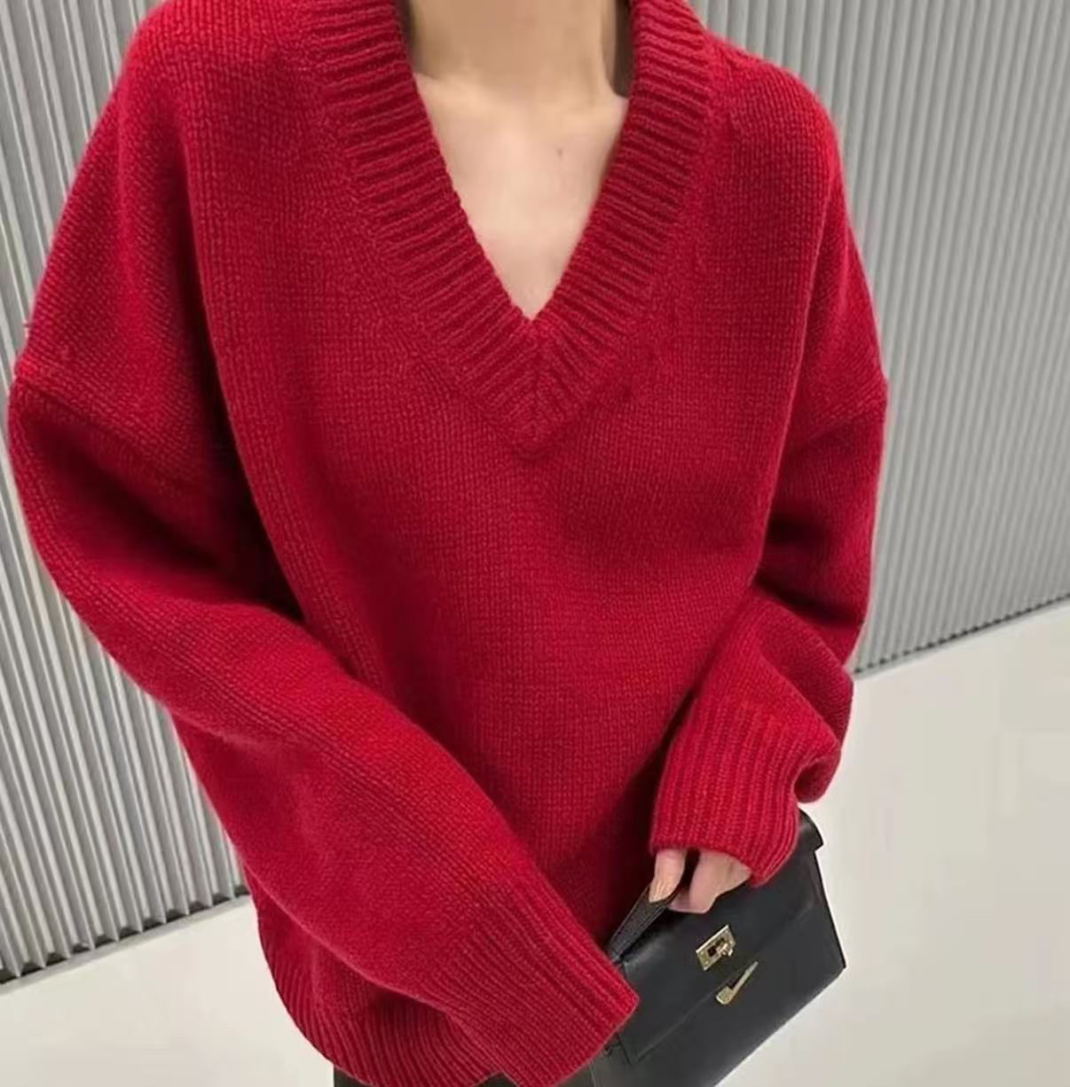  欧货高端女V领宽松秋冬季加厚内搭新款慵懒毛衣打底6341