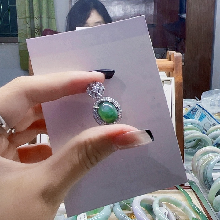 翡翠未镶嵌颈饰天然翡翠