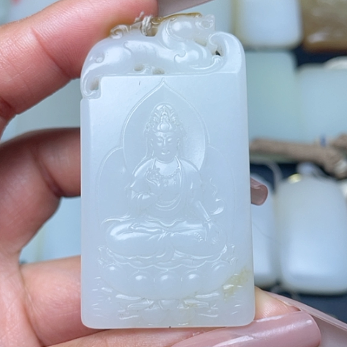 【闪购商品】颈饰未镶嵌和田玉