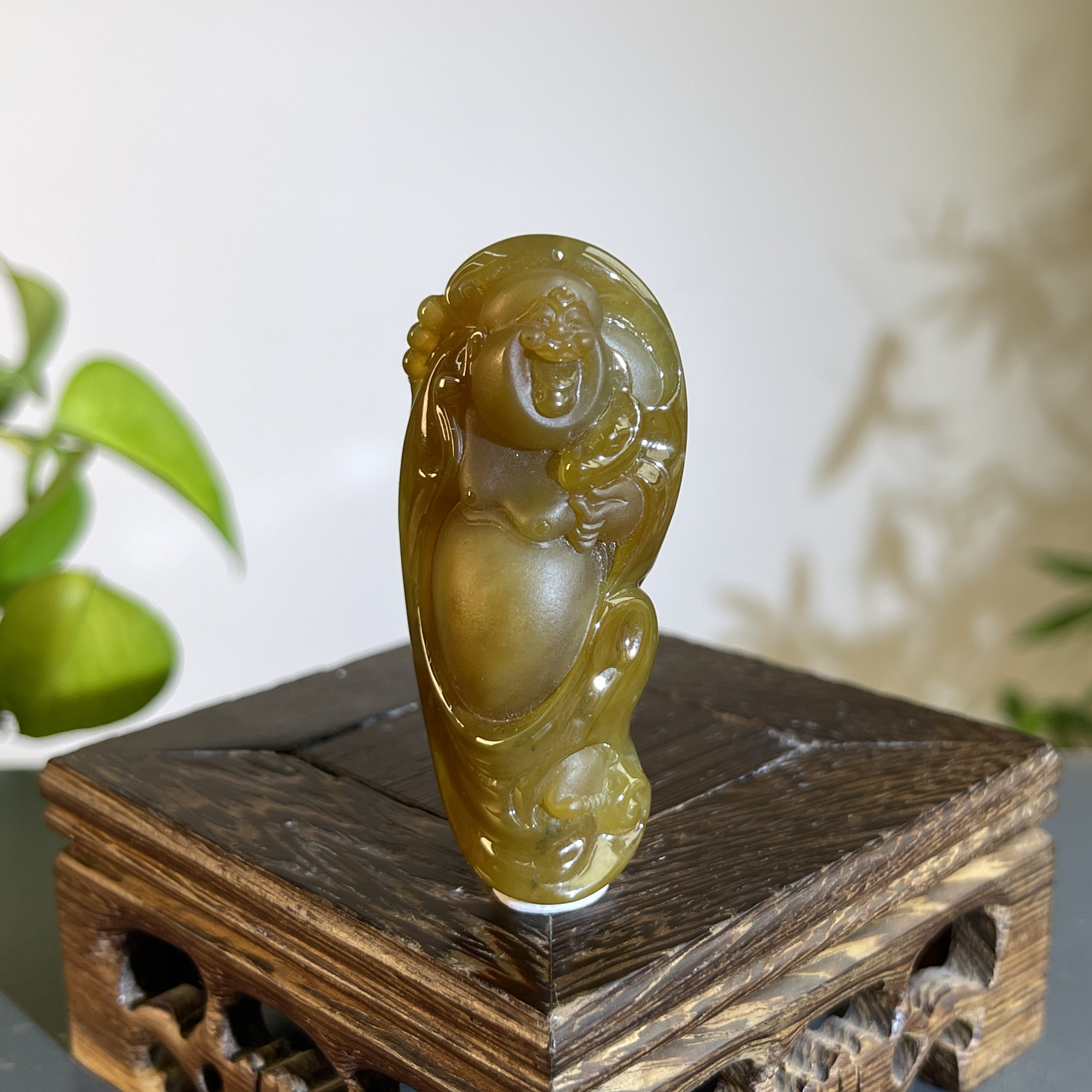 JTW22-178 天然缅甸A货翡翠  站佛