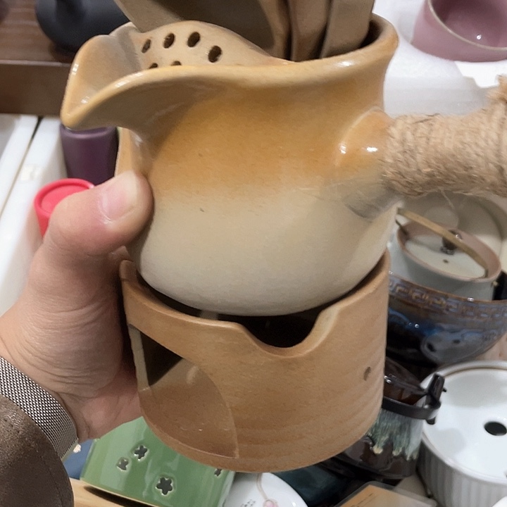 陶瓷茶具全部清清完回家过年