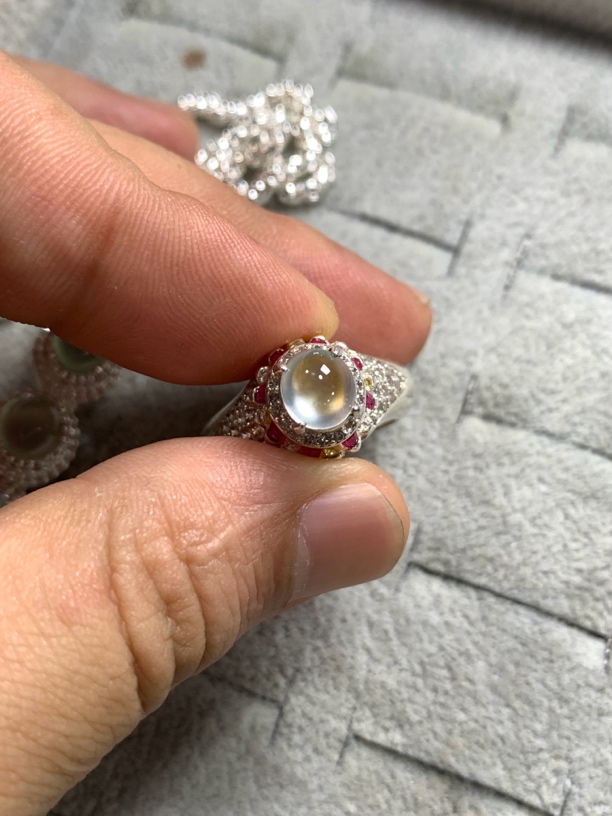 天然缅甸翡翠A货高冰玻蛋面性价比十足铜托可代镶