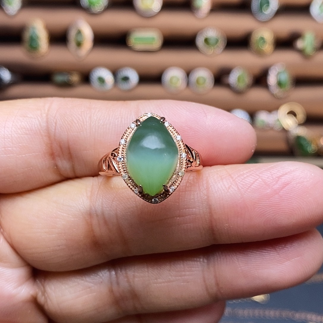 吊坠(不含链)银S925镶嵌和田玉（碧玉）戒指