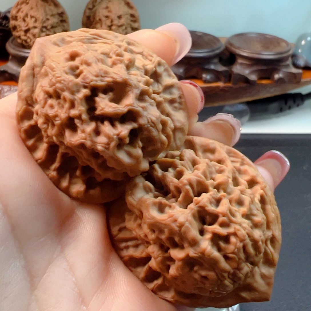 文玩核桃把件?***?红钻手把件