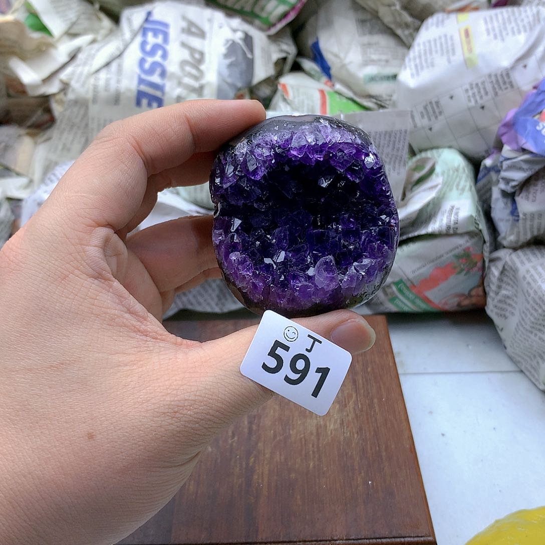 紫晶大型摆件（非配饰）未镶嵌