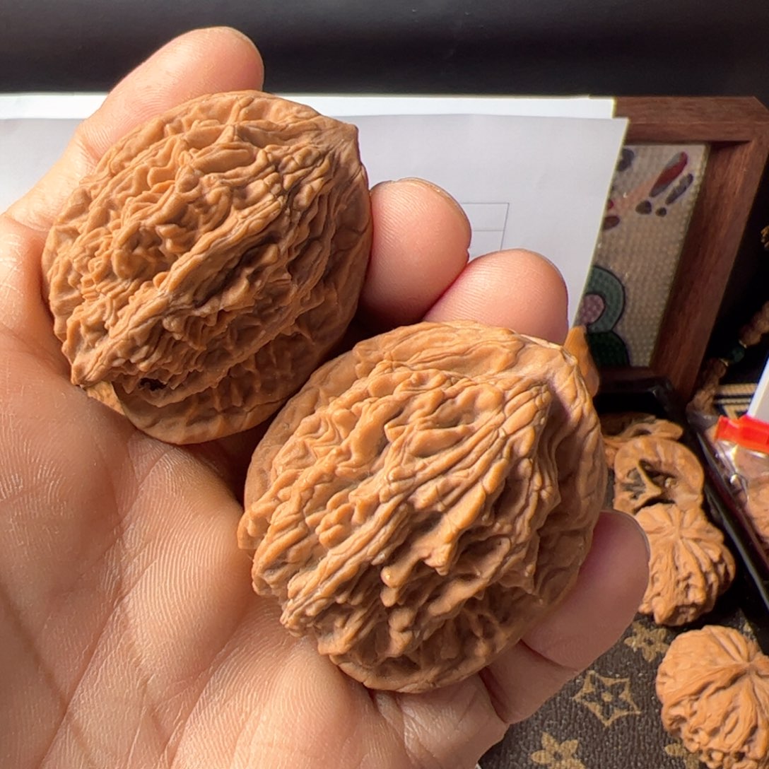 晓***默吊坠文玩核桃麦虎39