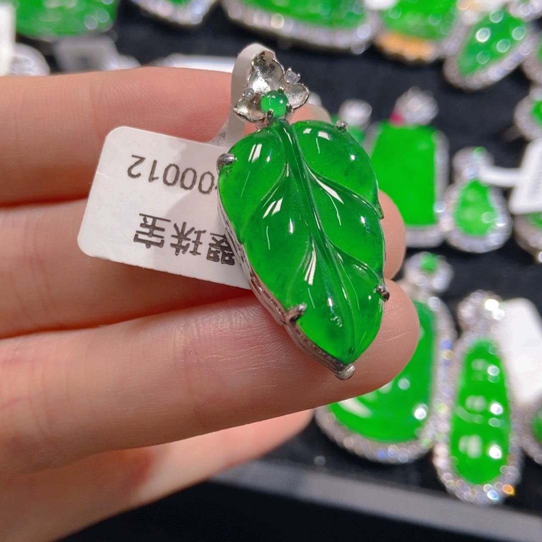 翡翠吊坠(不含链)银S925镶嵌