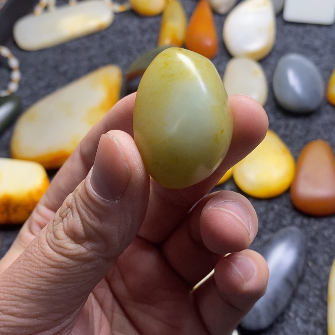 【闪购商品】和田玉颈饰未镶嵌