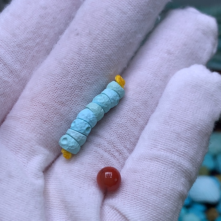 南红玛瑙未镶嵌珠宝奇石