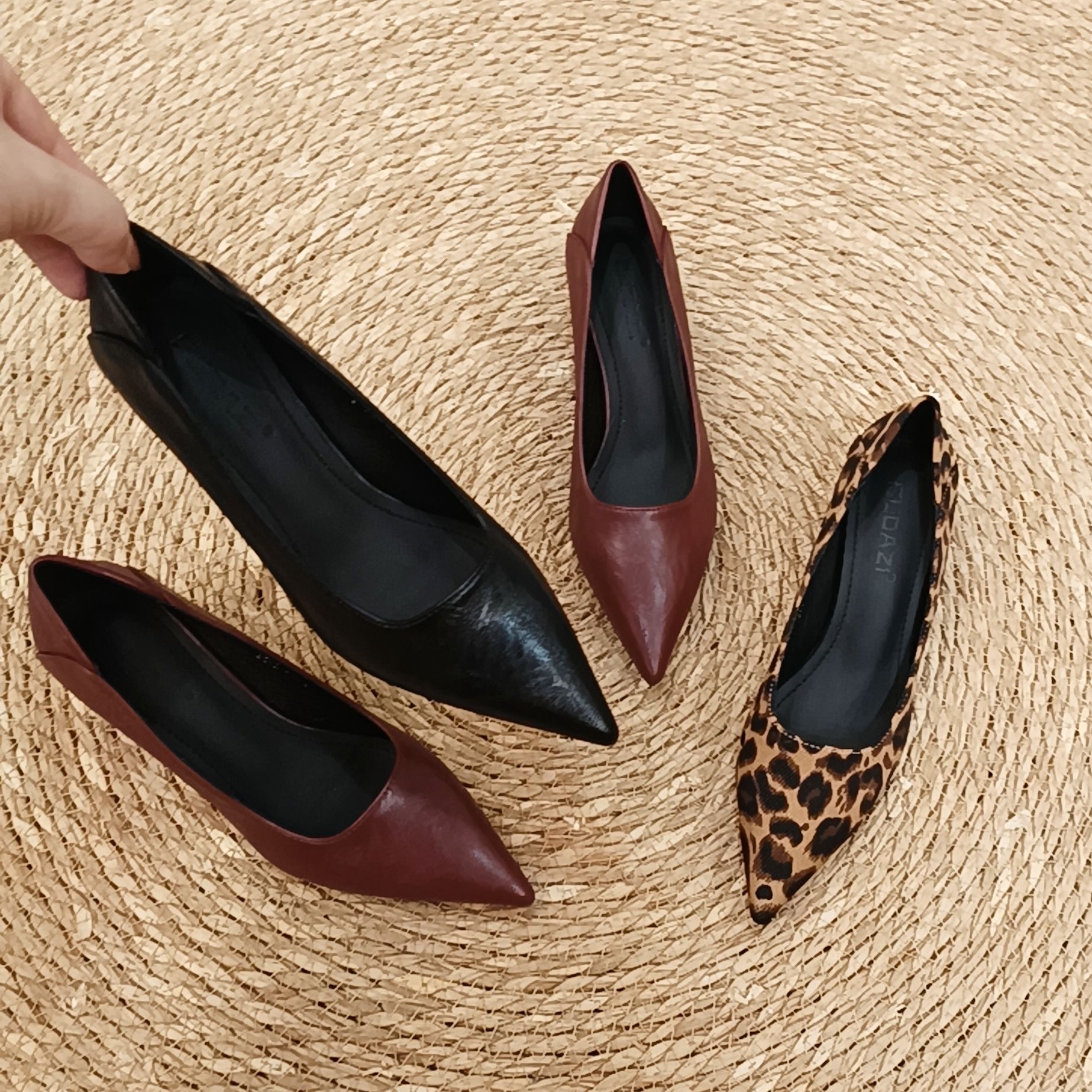 安可拉红单鞋女2026年春季新款豹纹时尚气质尖头软皮百搭软皮女鞋