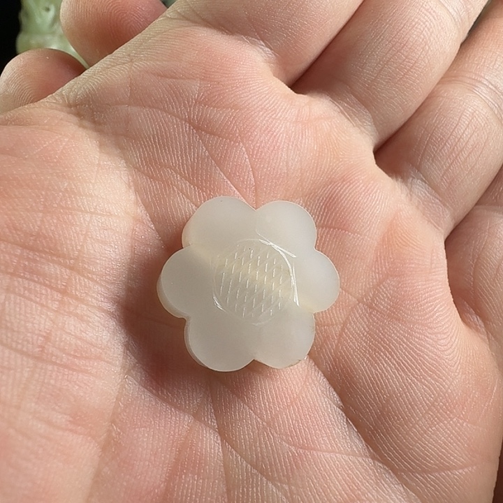 和田玉（糖玉）未镶嵌挂件