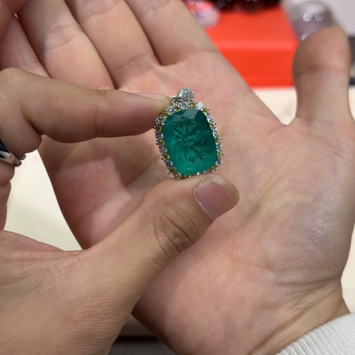 未镶嵌手链水晶吊坠