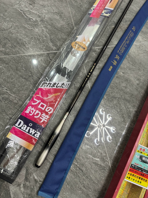 拔粹碳素鲫鱼杆石墨烯手工握把设计台钓竿