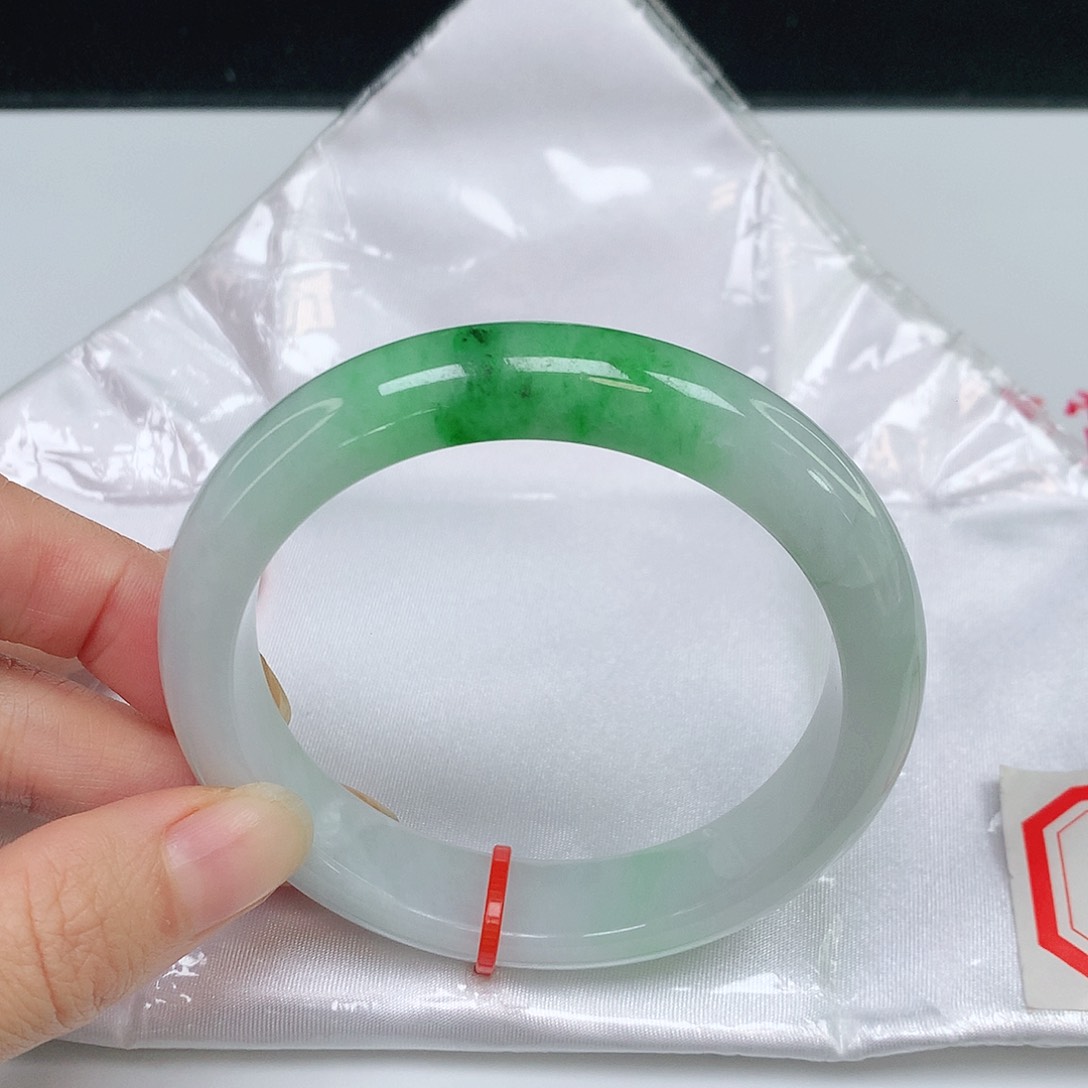 未镶嵌手镯翡翠123