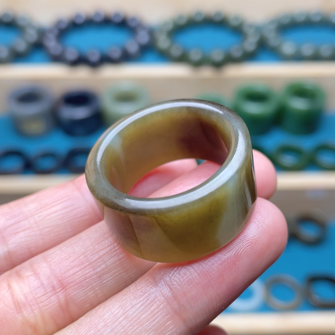 和田玉扳指未镶嵌