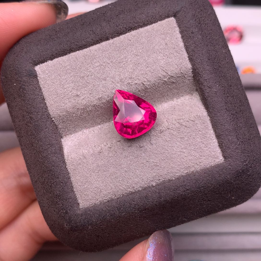 碧玺裸石未镶嵌4克拉