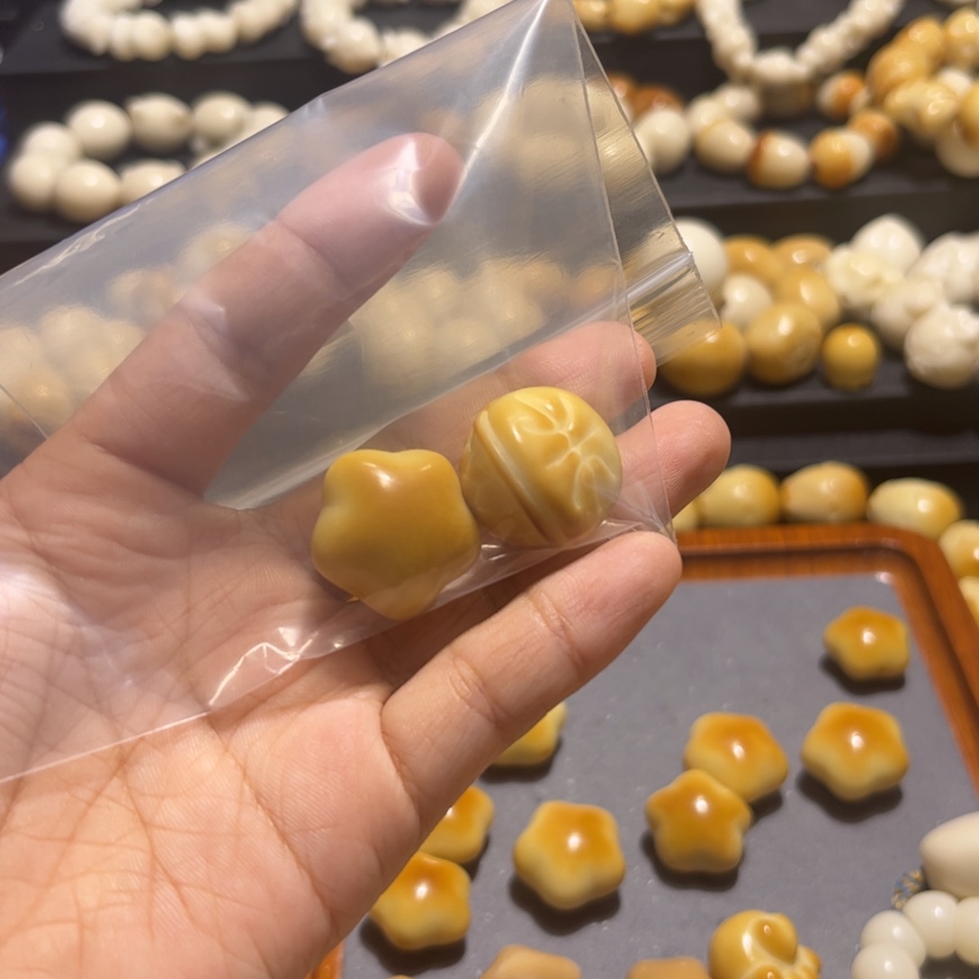 烤***子吊坠菩提根/象牙果