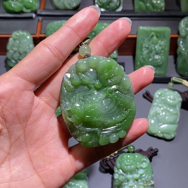 和田玉挂件未镶嵌