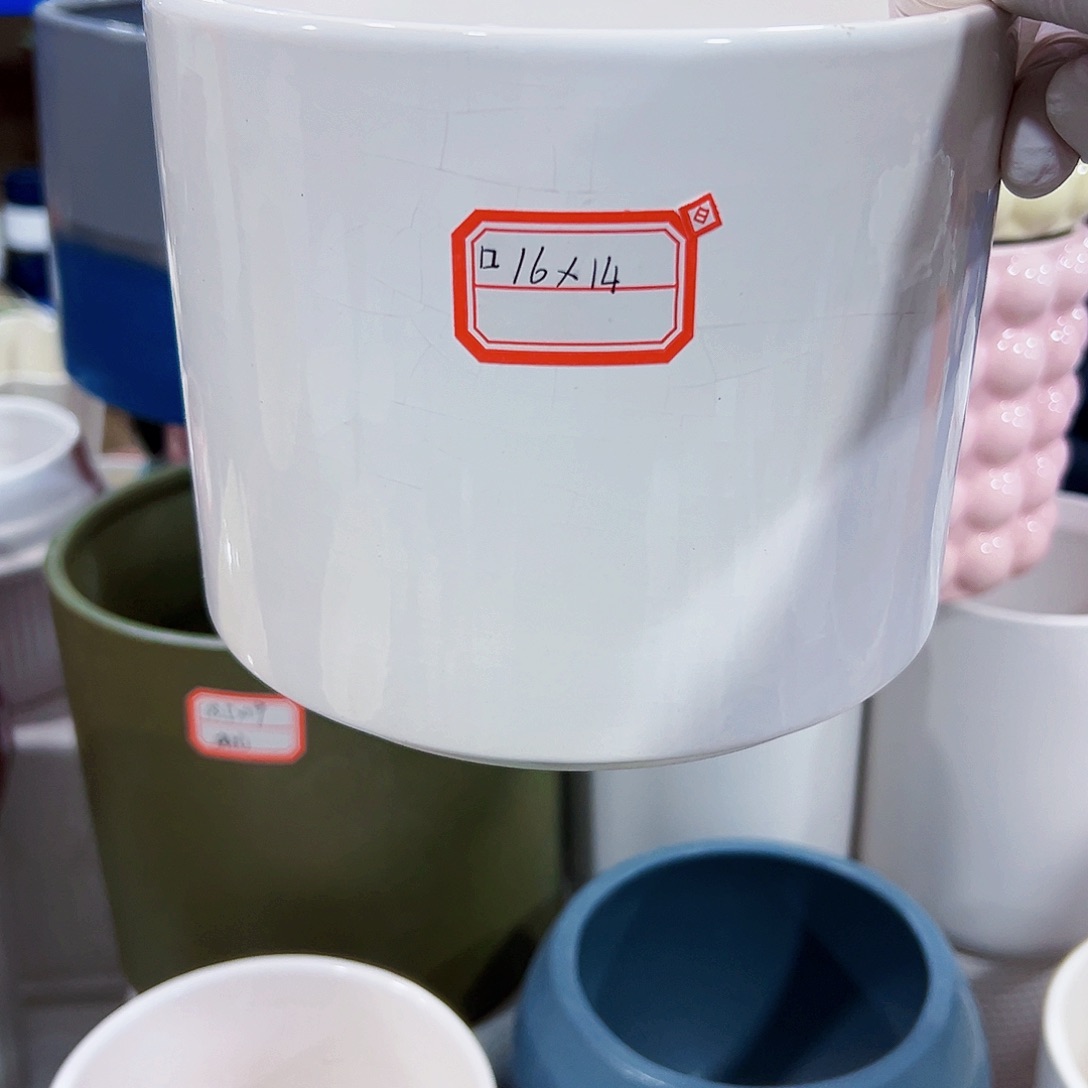 有孔，外贸尾单陶瓷花盆凑单10米包邮