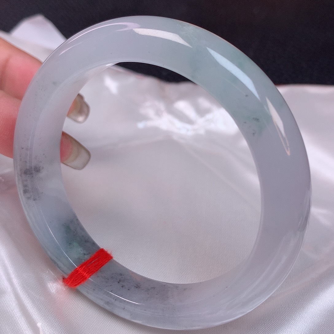 翡翠手镯未镶嵌57+ 翡翠手镯