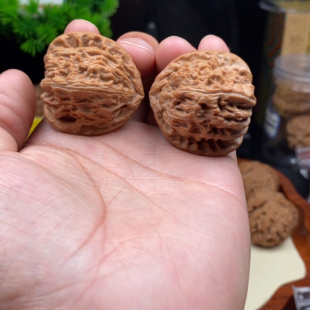 核桃全品三角白  38