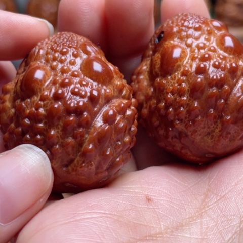 吊坠橄榄核金蟾手球3.5