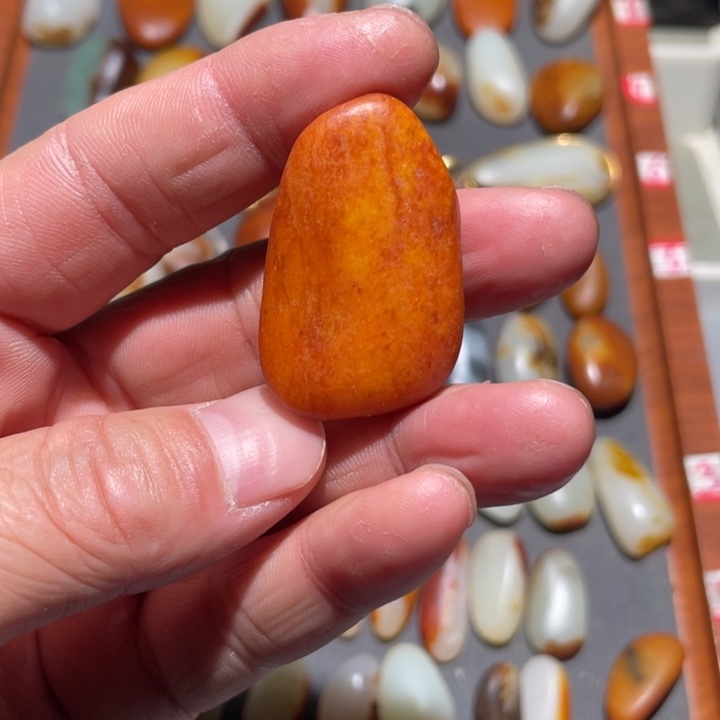 和田玉（糖玉）未镶嵌挂件