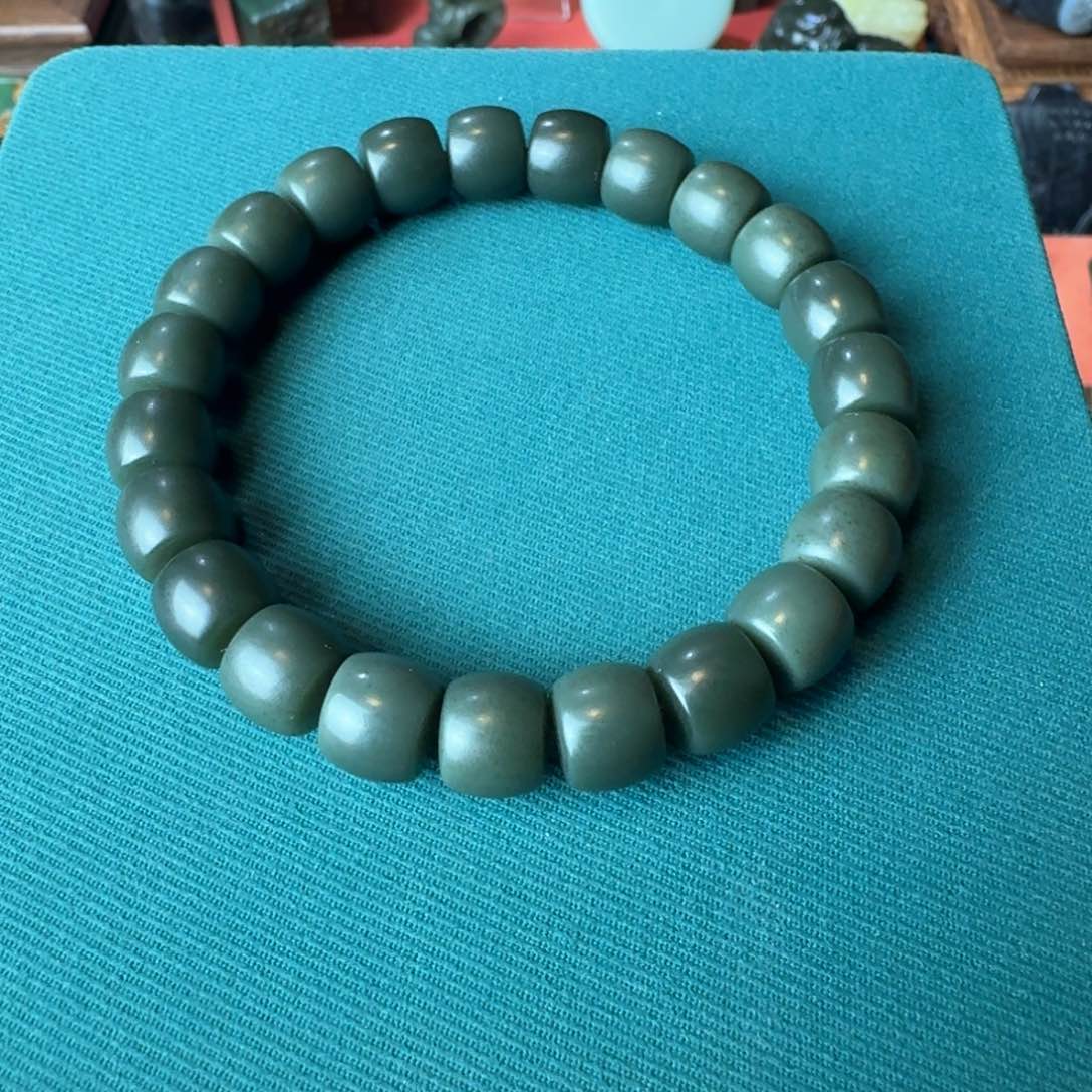 和田玉（青玉）手链未镶嵌感*