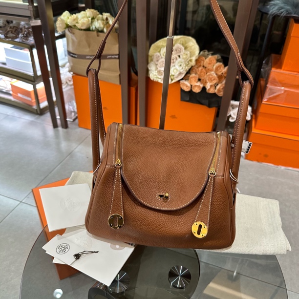 99新 Hermes/爱马仕 Hermes lindy26金棕金扣 Z刻 US5112911