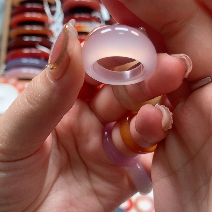 玛瑙/玉髓手镯未镶嵌梵*仙