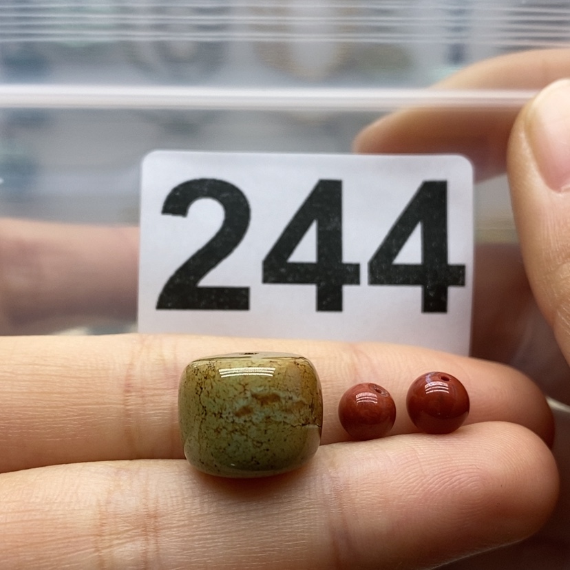 【闪购商品】南红玛瑙颈饰未镶嵌