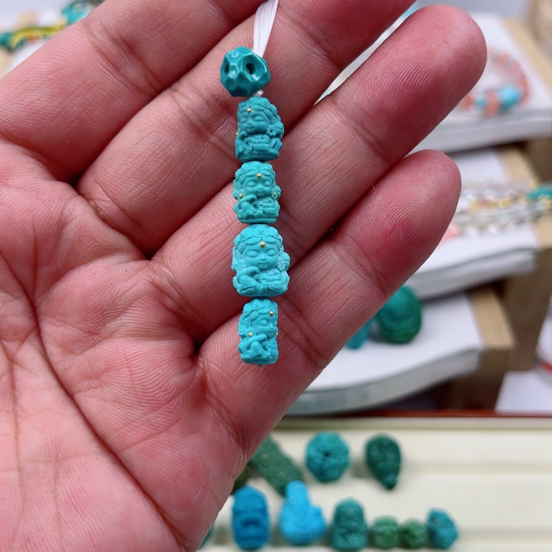 绿松石未镶嵌配饰?*湫