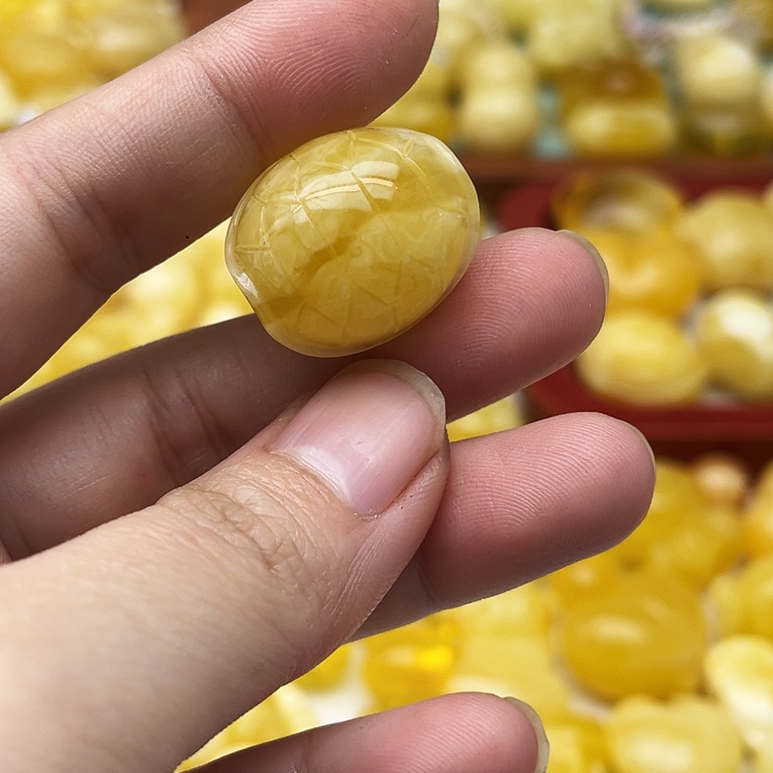 蜜蜡未镶嵌裸石天然