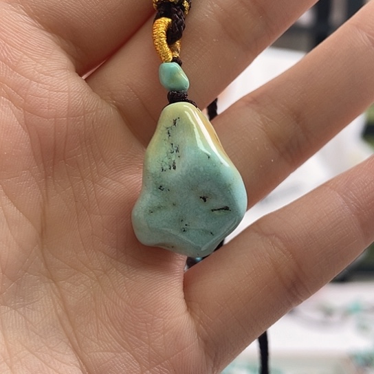 未镶嵌绿松石珠宝奇石