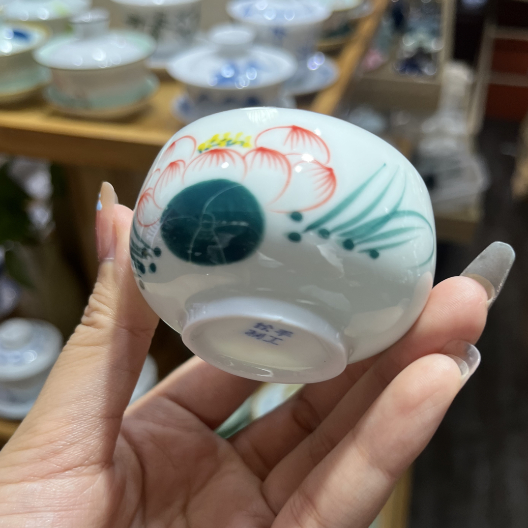 容量50cc创意手绘品茗杯主人杯茶杯功夫茶具家用陶瓷莲花杯纯手工